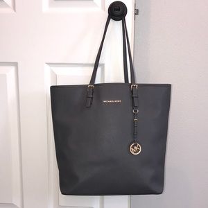 Michael Kors large tote with padded laptop pocket